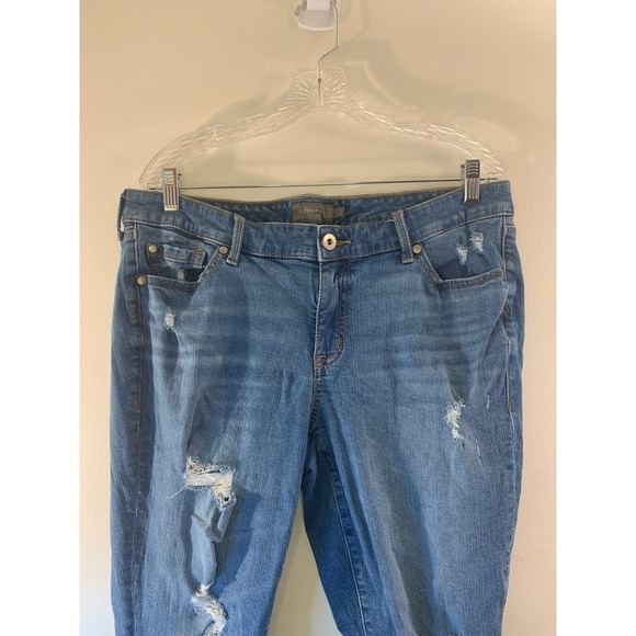 TORRID Women’s Distressed Jeans / Size: 14R - Picture 4 of 10
